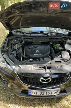 Позашляховик / Кросовер Mazda CX-5 2014 в 