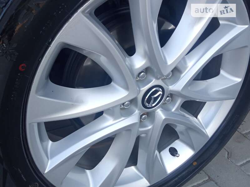 Внедорожник / Кроссовер Mazda CX-5 2014 в Нововолынске