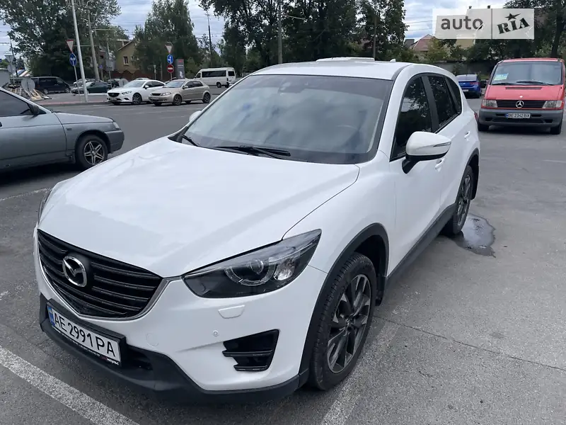 Внедорожник / Кроссовер Mazda CX-5 2015 в 