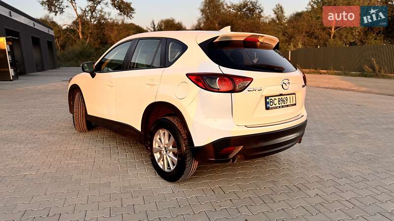 Позашляховик / Кросовер Mazda CX-5 2016 в Львові