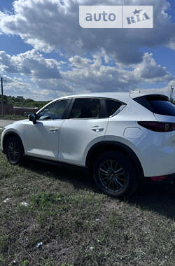 Внедорожник / Кроссовер Mazda CX-5 2018 в 