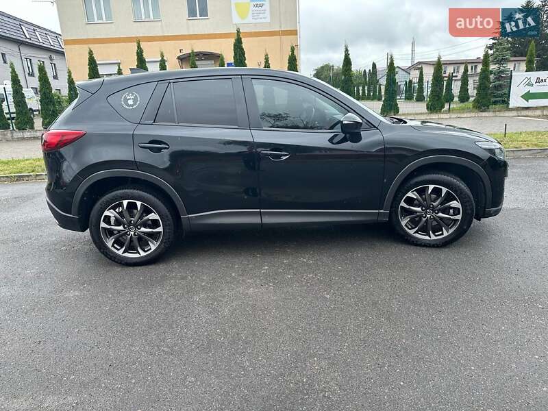 Позашляховик / Кросовер Mazda CX-5 2016 в Києві