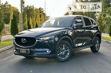 Внедорожник / Кроссовер Mazda CX-5 2017 в Киеве