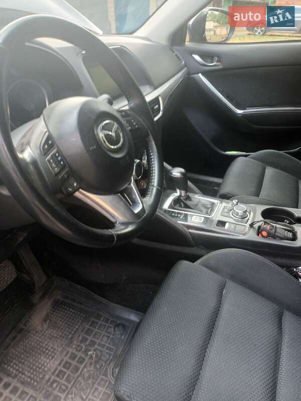Внедорожник / Кроссовер Mazda CX-5 2016 в Вольногорске