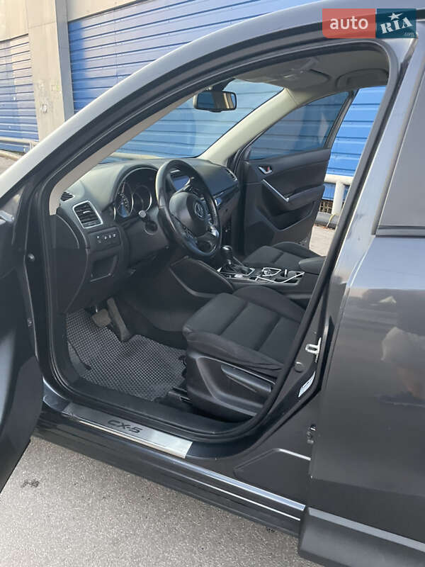 Внедорожник / Кроссовер Mazda CX-5 2016 в Полтаве