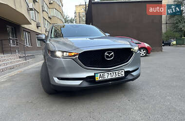 Внедорожник / Кроссовер Mazda CX-5 2017 в 