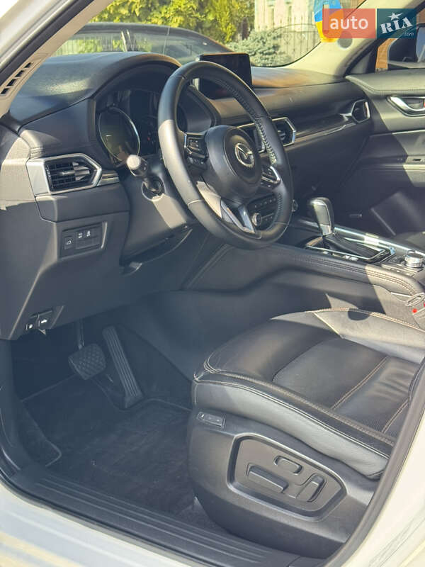 Внедорожник / Кроссовер Mazda CX-5 2020 в Киеве