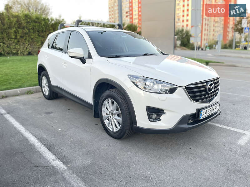 Позашляховик / Кросовер Mazda CX-5 2015 в Києві