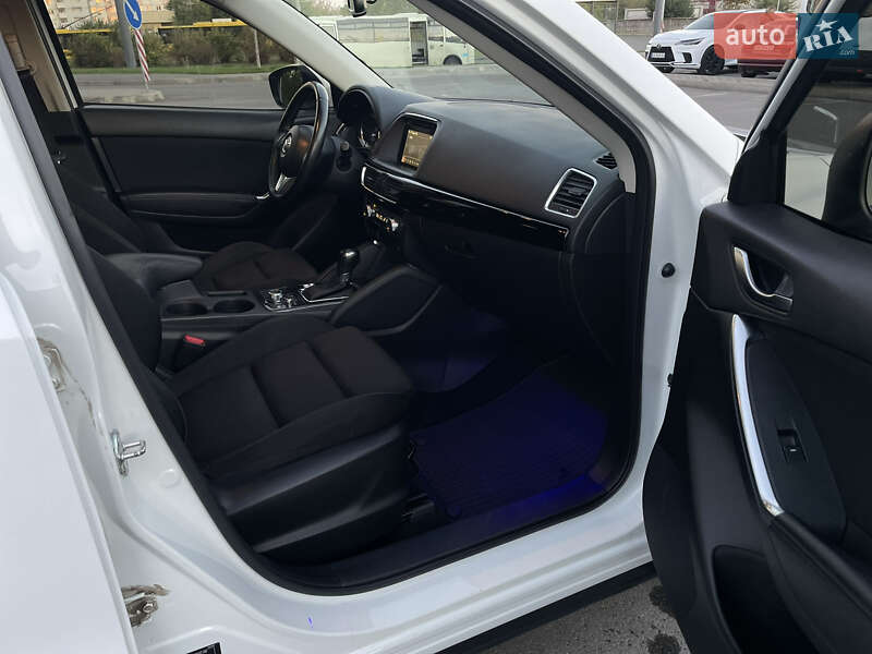 Позашляховик / Кросовер Mazda CX-5 2015 в Києві
