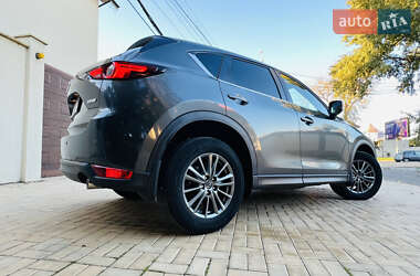 Внедорожник / Кроссовер Mazda CX-5 2018 в 