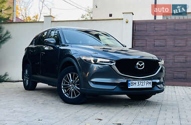 Внедорожник / Кроссовер Mazda CX-5 2018 в 