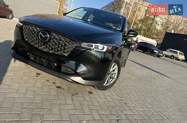 Позашляховик / Кросовер Mazda CX-5 2022 в 