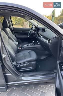 Позашляховик / Кросовер Mazda CX-5 2020 в 