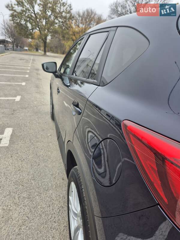 Позашляховик / Кросовер Mazda CX-5 2015 в Дніпрі