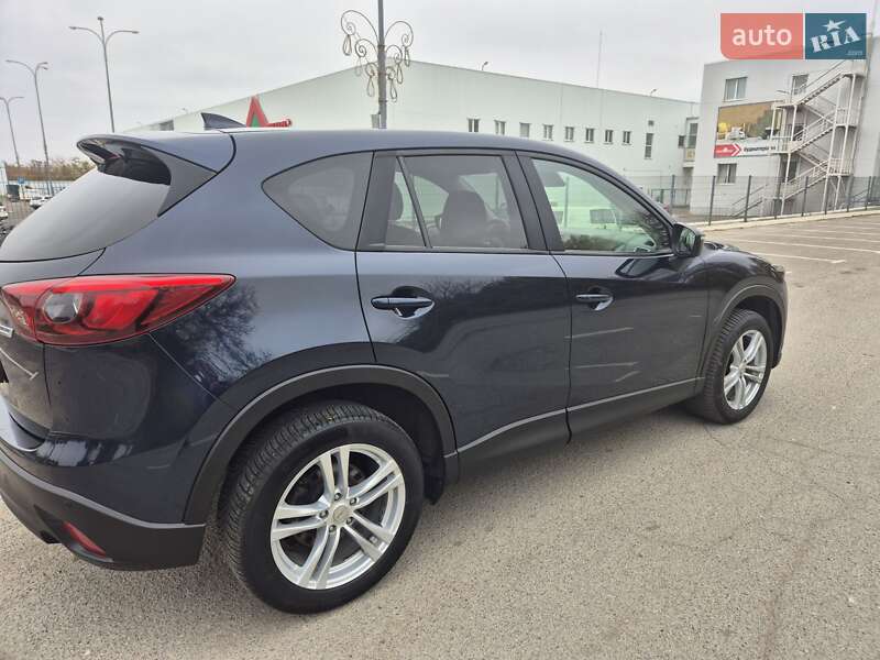 Позашляховик / Кросовер Mazda CX-5 2015 в Дніпрі