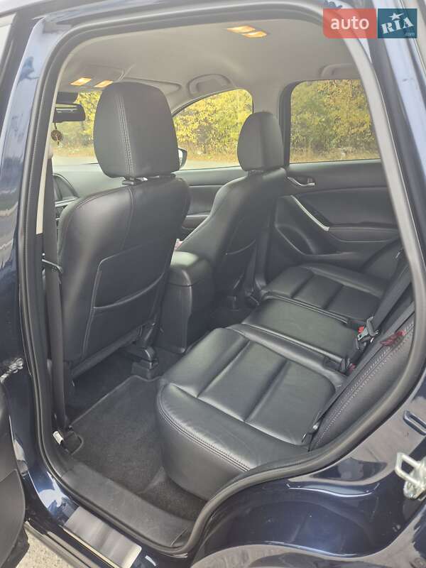 Позашляховик / Кросовер Mazda CX-5 2015 в Дніпрі