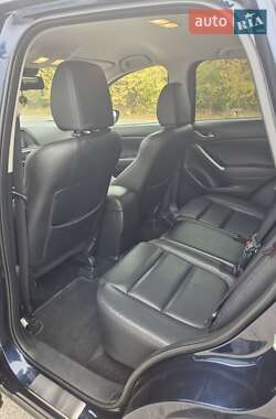 Позашляховик / Кросовер Mazda CX-5 2015 в 