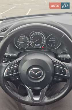 Позашляховик / Кросовер Mazda CX-5 2015 в 