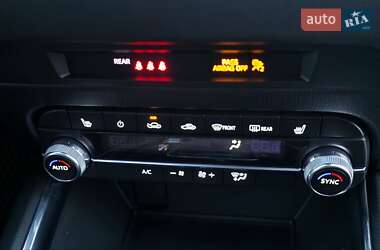 Позашляховик / Кросовер Mazda CX-5 2021 в 