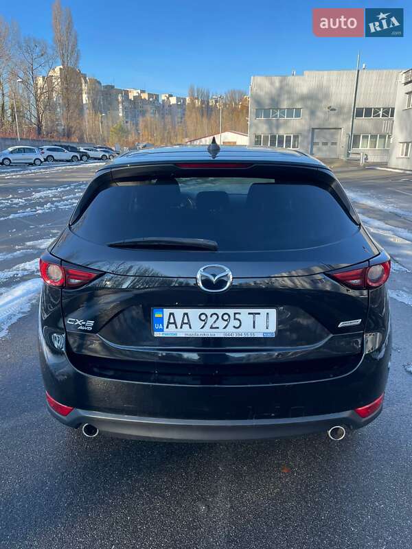 Внедорожник / Кроссовер Mazda CX-5 2018 в Киеве