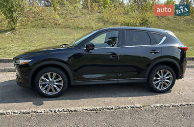 Внедорожник / Кроссовер Mazda CX-5 2020 в 