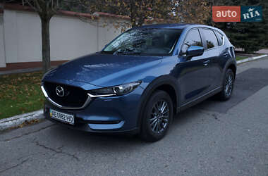 Позашляховик / Кросовер Mazda CX-5 2017 в Дніпрі