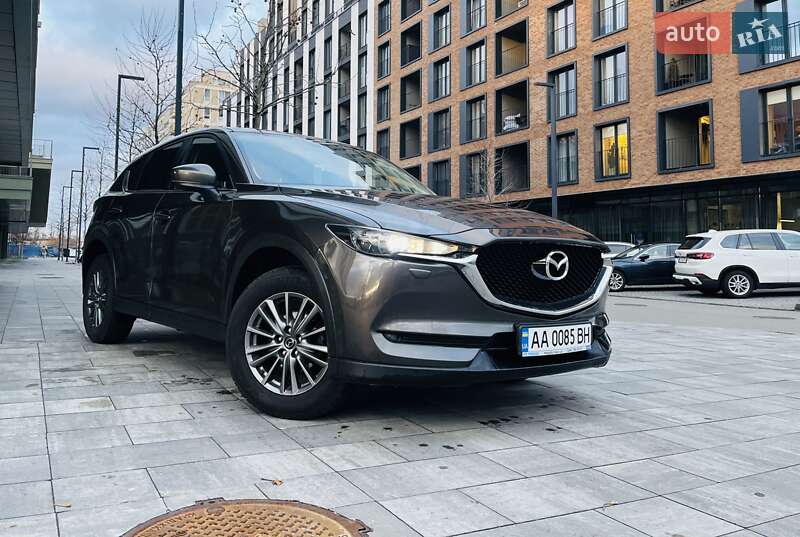 Позашляховик / Кросовер Mazda CX-5 2017 в Києві