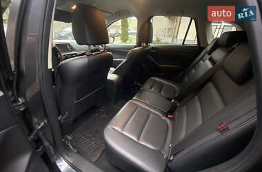 Позашляховик / Кросовер Mazda CX-5 2014 в 