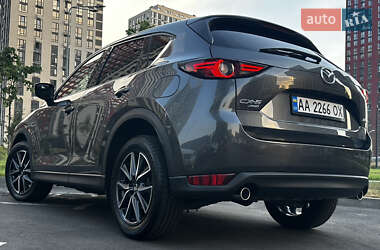 Внедорожник / Кроссовер Mazda CX-5 2018 в Киеве