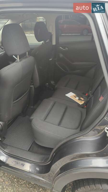 Внедорожник / Кроссовер Mazda CX-5 2015 в Звягеле