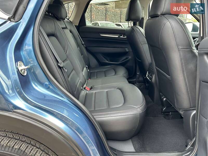 Внедорожник / Кроссовер Mazda CX-5 2022 в Одессе