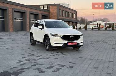 Позашляховик / Кросовер Mazda CX-5 2017 в Чернівцях