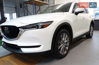 Внедорожник / Кроссовер Mazda CX-5 2020 в 