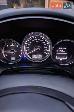 Внедорожник / Кроссовер Mazda CX-5 2012 в 