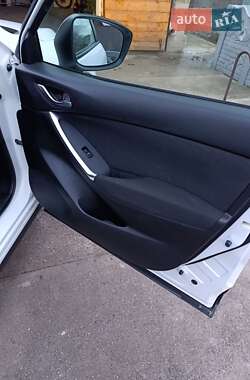 Внедорожник / Кроссовер Mazda CX-5 2012 в 