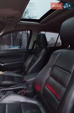 Позашляховик / Кросовер Mazda CX-5 2012 в 