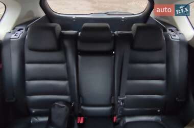 Позашляховик / Кросовер Mazda CX-5 2013 в 