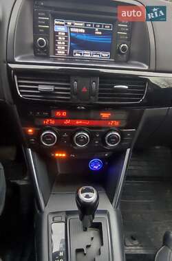 Позашляховик / Кросовер Mazda CX-5 2013 в 