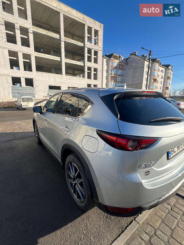 Внедорожник / Кроссовер Mazda CX-5 2017 в Сколе