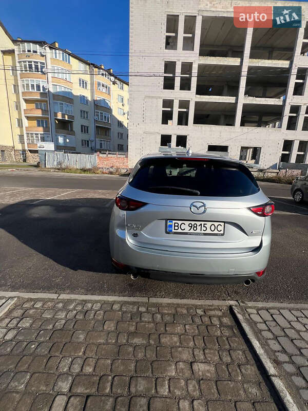 Внедорожник / Кроссовер Mazda CX-5 2017 в Сколе