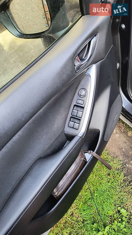 Позашляховик / Кросовер Mazda CX-5 2015 в Кам'янці-Бузькій