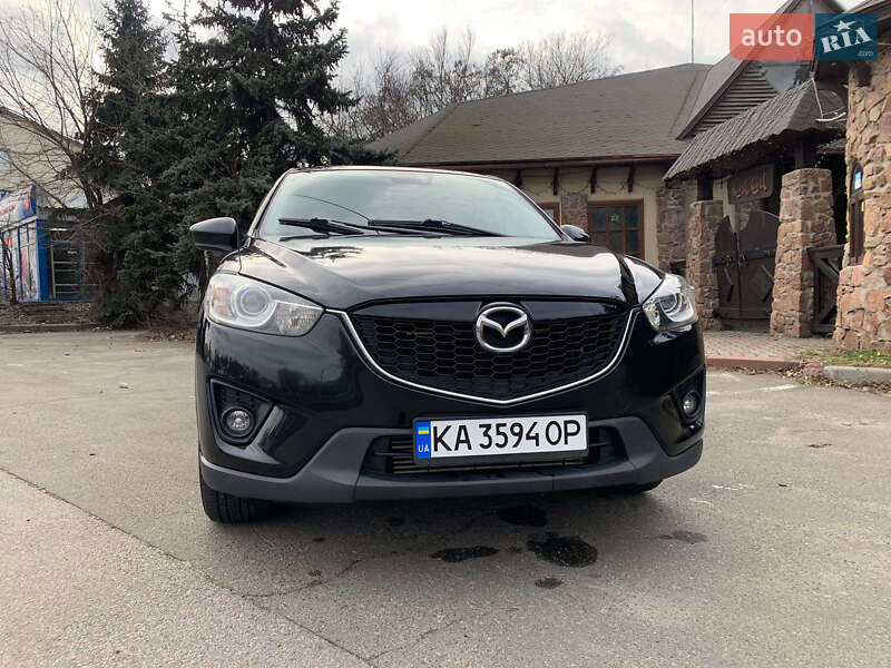 Позашляховик / Кросовер Mazda CX-5 2013 в 