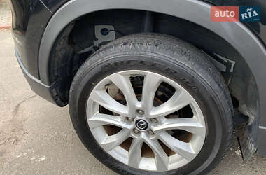 Позашляховик / Кросовер Mazda CX-5 2013 в 