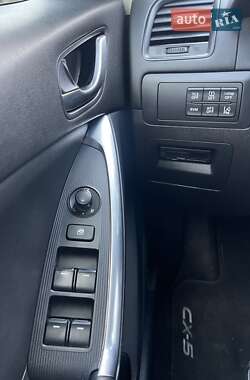Внедорожник / Кроссовер Mazda CX-5 2013 в 