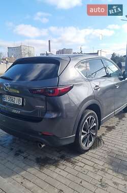 Внедорожник / Кроссовер Mazda CX-5 2023 в 