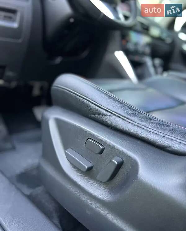 Позашляховик / Кросовер Mazda CX-5 2012 в Вознесенську