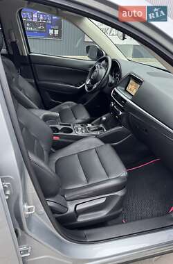Внедорожник / Кроссовер Mazda CX-5 2015 в 