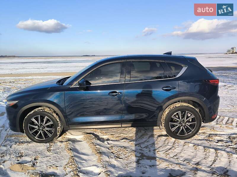 Позашляховик / Кросовер Mazda CX-5 2017 в Черкасах