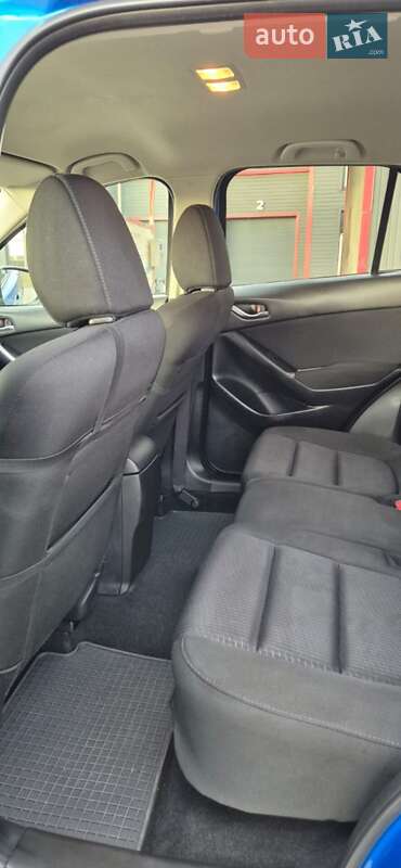 Внедорожник / Кроссовер Mazda CX-5 2012 в Черновцах