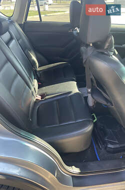 Внедорожник / Кроссовер Mazda CX-5 2013 в 